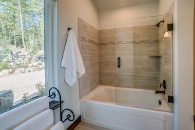 Top Bathtub Installation Companies in Lyons, CO